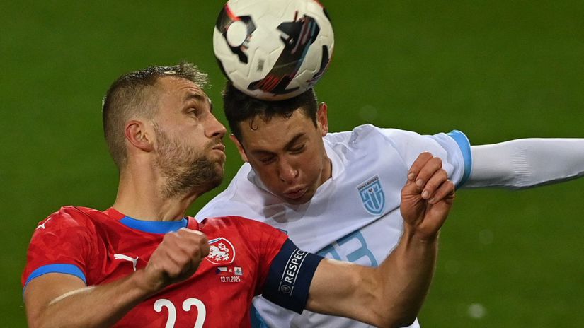 Kruty trest za ignorovanie fanusikov Lider ceskej reprezentacie prisiel o pasku kapitana