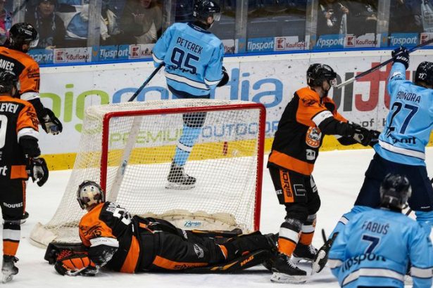 Necakany skrat Ziliny oslavy storocnice v Trencine