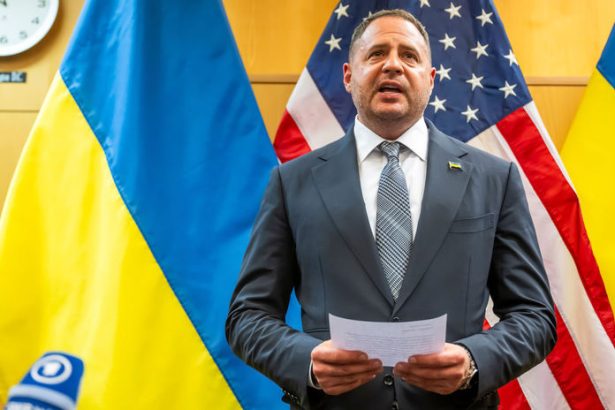 ONLINE Jermak Ukrajina sa nevzda uzemi za mier