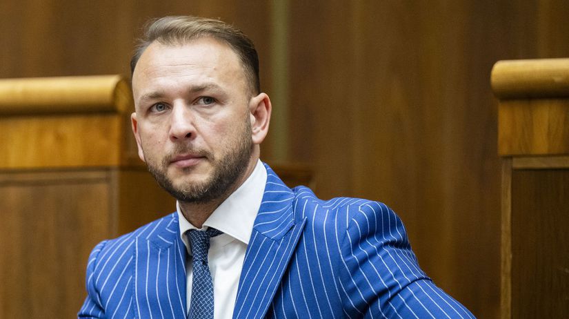 Pravni experti kritizuju plan na zrusenie Uradu na ochranu oznamovatelov