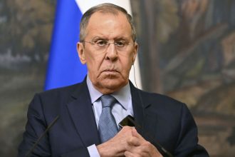 Putinova dcera sa chce zbavit Lavrova tvrdi ex autora prejavov