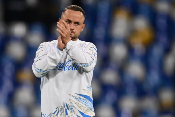 Sance Slovenska na postup stupli Lobotka oznamil dobru spravu