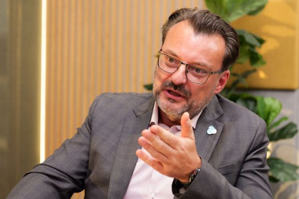 Sef komory zubnych lekarov Ceny u zubarov Co vsetko o nich rozhoduje