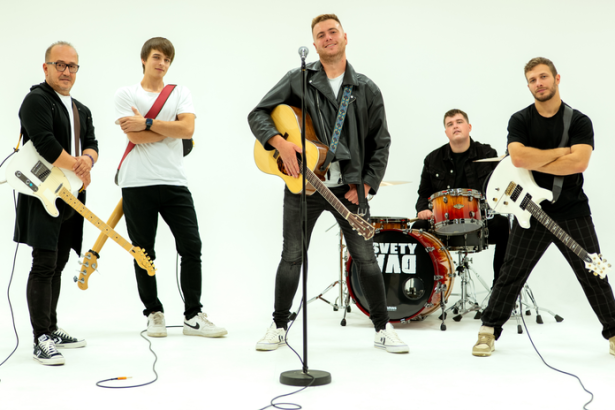 Slovensko si zasluzi ospevovanie kazdy Slovak to citi