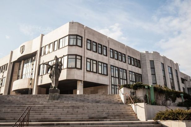 Volby by v novembri vyhralo PS nasledovalo by Smer a Republika