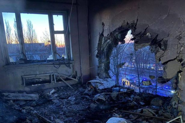 1 401 den Putin ocenil vojakov KLDR za boje v Kursku