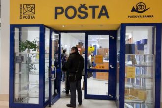 Had v baliku ci nafuknute balony