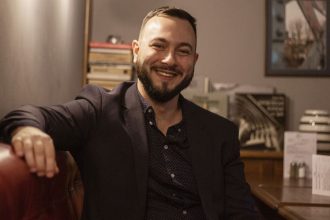 Hudba z Harryho Pottera a Popolusky nazivo