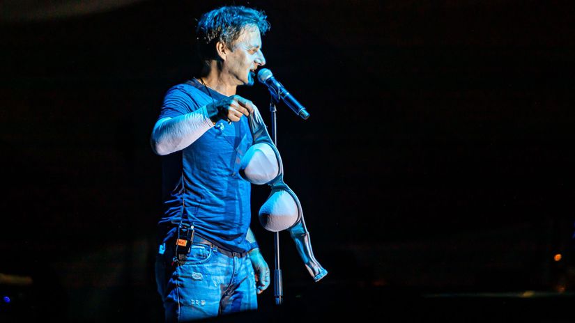 Koncert Teamu sa zmenil na otvorenu kritiku Fica Habera prehovoril o premierovi no narazil na silny odpor