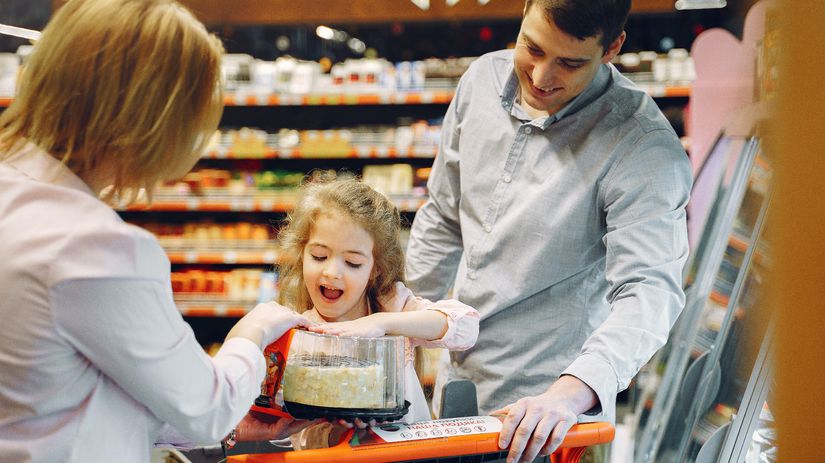 Nakupite aj na Novy rok ale nie vsade Kedy budu obchody otvorene pocas Silvestra a Noveho roka Pozrite si prehlad otvaracich hodin