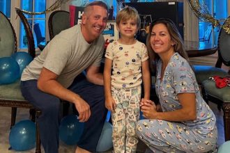 Obrovska tragedia v USA Pri pade lietadla zahynula legenda NASCAR s rodinou