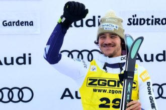 Paradny uspech pre ceske farby Zabystran zdolal hviezdy na cele s Odermattom a oslavuje senzacny triumf