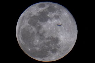 Rusko chce mat do roku 2036 na Mesiaci jadrovu elektraren