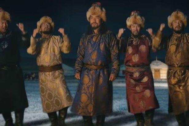 Svet ma novy vianocny hit priamo zo stepi