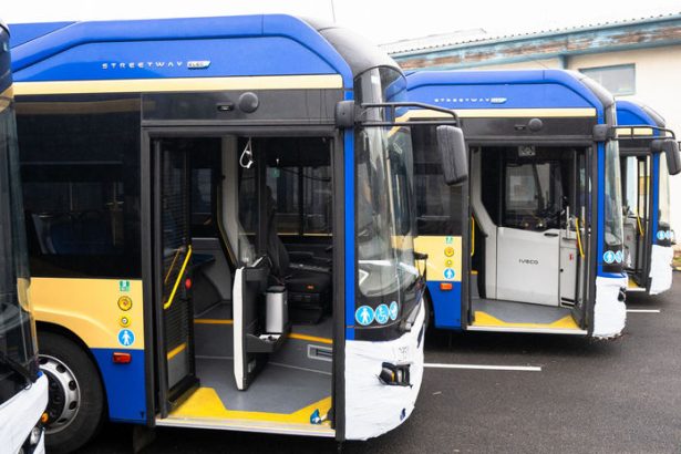 V Trnave maju sest novych elektrickych autobusov