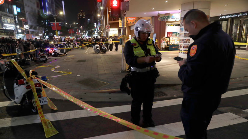 VIDEO Brutalny utok nozom v metre Muz zabil troch ludi vsetko si vopred naplanoval