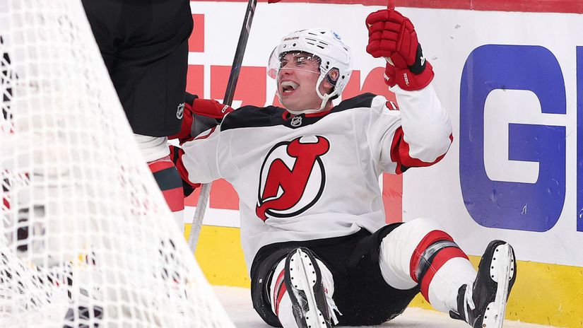 Z prvej a z poklaku trafil paradne Nemec pomohol ukoncit seriu prehier Montreal so Slafkovskym doma totalne vybuchol