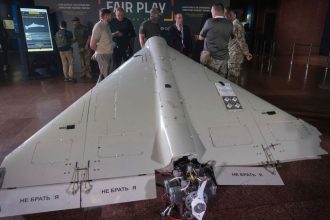 Zelenskyj obvinil Minsk ze Rusom pomaha antenami