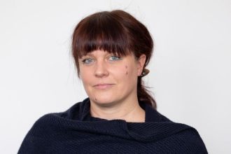 a brvno vo vlastnom oku nevidis Europa nezvlada korupciu