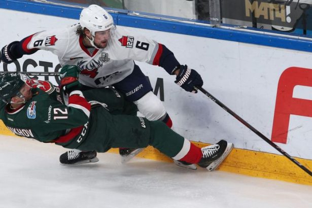 American spomina na Rusko Sikovni chlapci ale manipulacia