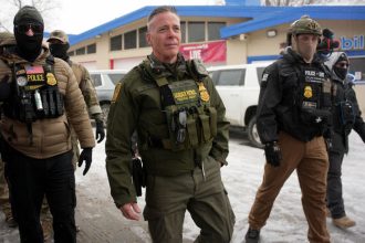 Bovino bol odvolany z funkcie velitela americkej pohranicnej straze vlada to odmieta