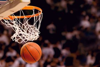 Fanusikovia brutalne zbili rozhodcu hraci situaciu upokojili