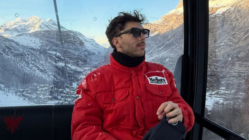 Jazdec Formuly 1 poburil fanusikov Schumachera na narodeniny legendy