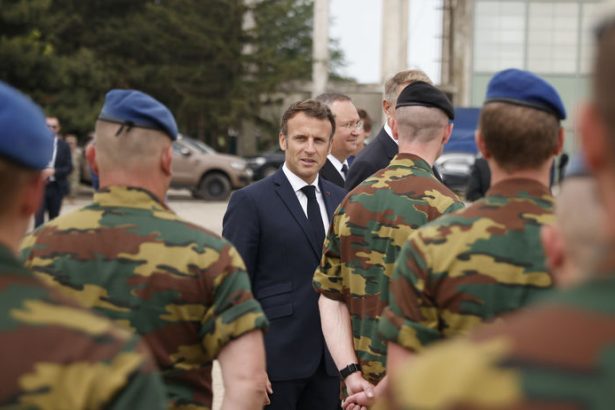 Macron pritvrdzuje Zamieria vojaci NATO do Gronska Francuzsko predlozilo provokativnu ziadost