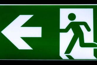 Napatie sa zvysuje Ministerstvo zahranicnych veci odporuca Slovakom necestovat do tejto krajiny