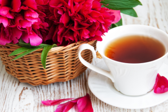 Pije ho takmer kazdy a pravidelne je to oblibeny caj Slovakov Obsahuje vsak latky ktore mozu sposobit rakovinu alebo poskodit creva