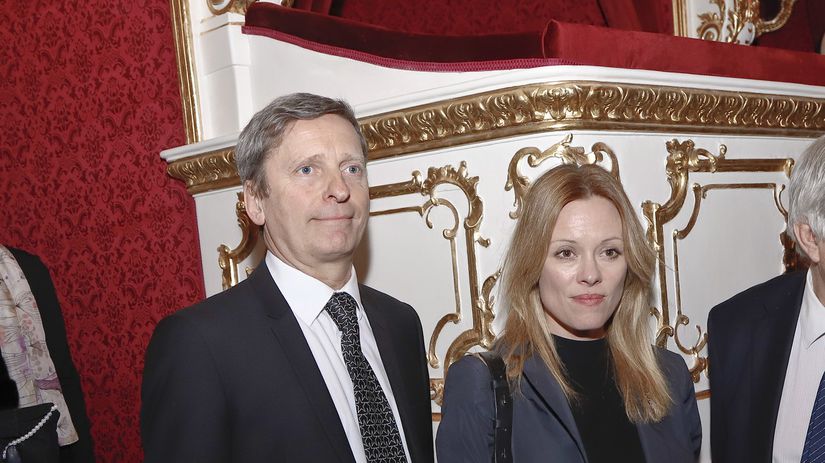 Po zaberoch s mladou kolegynou odhalili pravdu Cesky herecky par potvrdil rozchod Prachar a Rybova zostanu pod jednou strechou