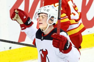 Rekord Simona Nemca v NHL zaziaril v predlzani Regenda sa pobral vystroj zhodili aj brankari