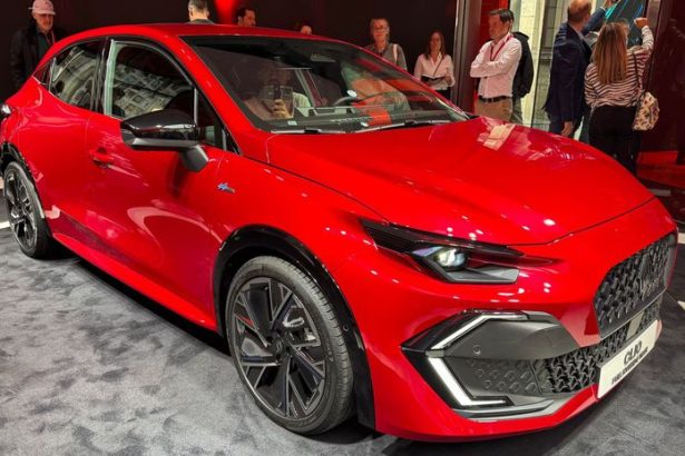 Renault Clio Siesta generacia sa dostala na Slovensko Poznamo ceny a spotrebu