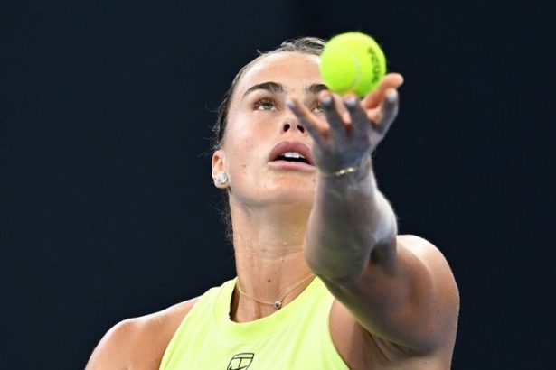 Sabalenkova suverenna postupila do semifinale Medzi stvoricou je uz aj Zverev