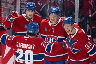 Slafkovsky ma neuveritelnu formu ziaril v derby Cernak bodoval Nemec nehral