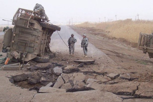 Strategicka nocna mora NATO Ako hnojivo a stare Nokie paralyzovali armady sveta