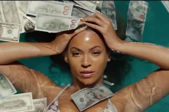 Triumfalny zaver roka pre Beyonce Miliardarka s manzelom a dvoma kolegyniam