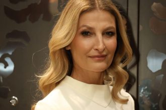 Ty jo v septembri banany a bez statia v rade spomina na parizsky sok Tereza Maxova Z detskej izby v satniku vyrazila s lentilkami dobyt svet