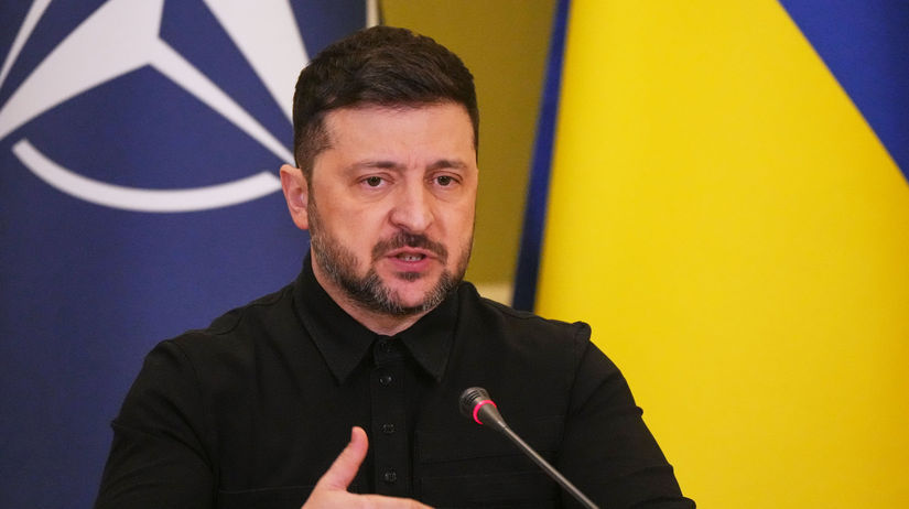 1 444 den Dmitrijevov balicek za 12 miliard dolarov Zelenskyj s vaznym obvinenim Putin si chce kupit Trumpovu priaze