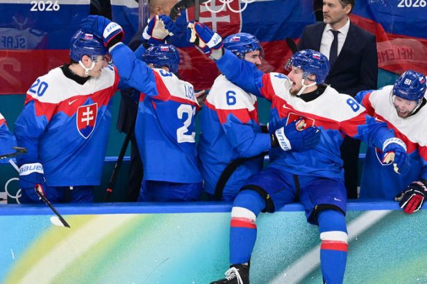 Americania to uz vypocitali Kto podla nich ziska hokejove zlato Slovaci to takmer na 100 percent nebudu