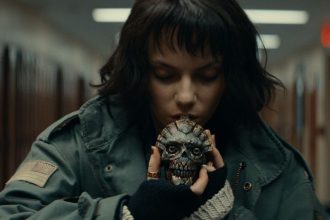 Aztecka pistala smrti ako nastroj zla do kin prichadza horror Piskot