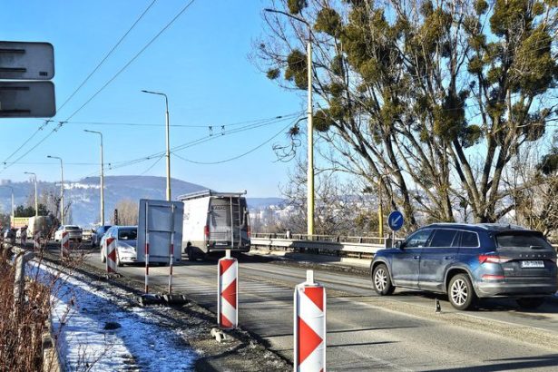 Klucovy most v Kosiciach prechadza rekonstrukciou Prace potrvaju takmer dva roky