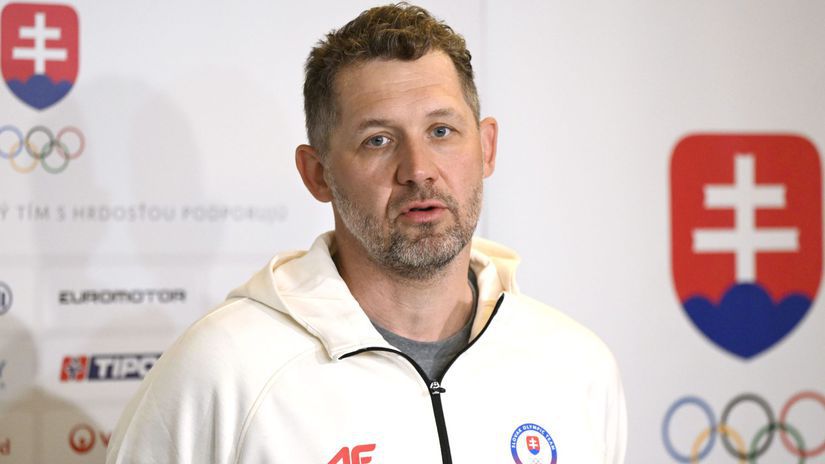 Lasakovi sa v Cesku dostalo obrovskej pocty Bvaly klub vyvesil dres s jeho cislom a zaradil ho medzi legendy