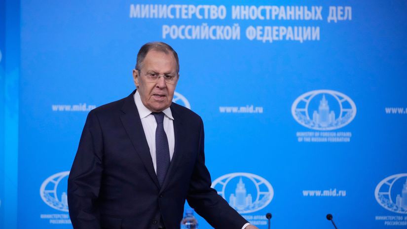 Lavrov poslal Americanom ostry odkaz Stale na nas vyvijajo tlak nevidim svetlu buducnost