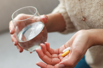 Miliony ludi doplneju slnecny vitamin na dennej baze vedci vsak varuju pred zasadnou chybou