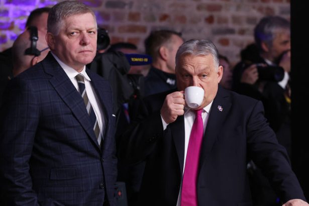 Ministri sa nezhodli na sankciach proti Rusku Madarsko a Slovensko sa postavili proti Kallasova je prekvapena