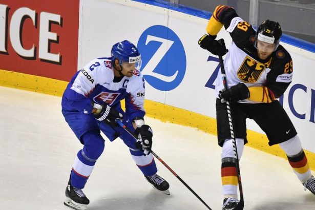 Nahlodany Draisaitl Nemec pred zapasom so Slovakmi dostal spravy od byvaleho spoluhoraca Sekeru