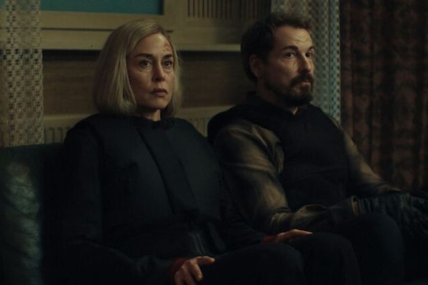 Netflix vypustil novu spionaznu bombu Tento sestdielny triler sa po jednom dni stal celosvetovym h v streamovani