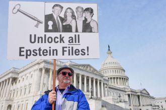 Pracoval Epstein aj pre Rusov Sexualny predator pritahoval bohatych a mocnych