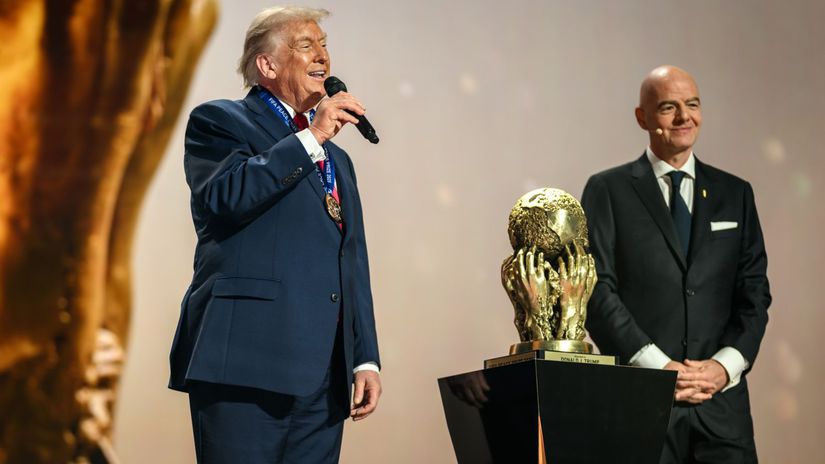 Sef svetoveho futbalu prekvapil Musime Rusom zrusit zakaz ucasti v Moskve je radost